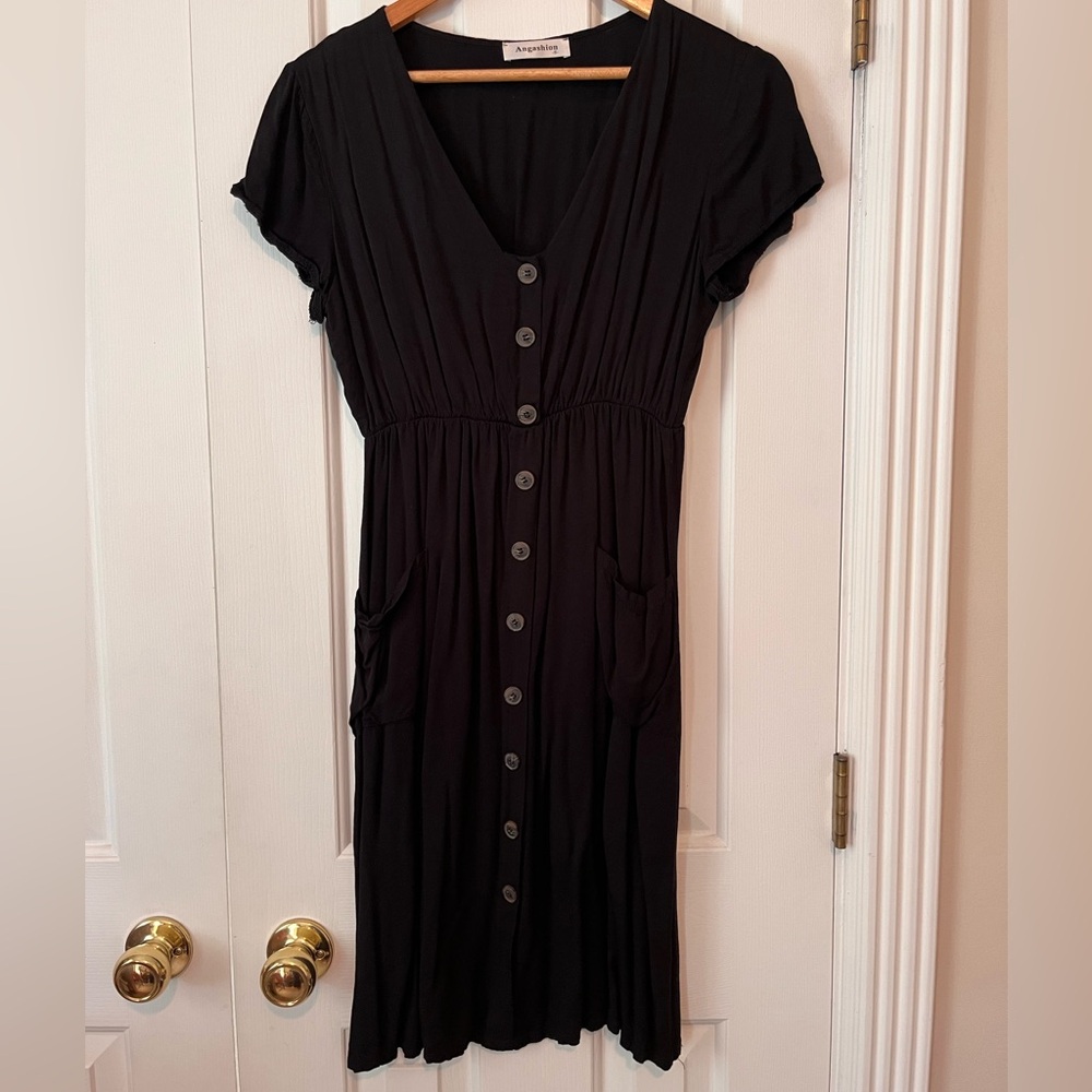 Small Black Button Down dress by the brand Angashion